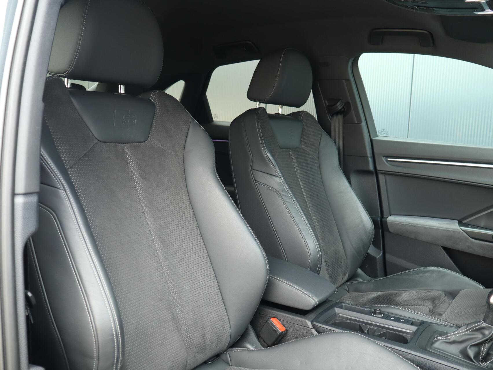 Foto van Audi Q3 Sportback E-tron