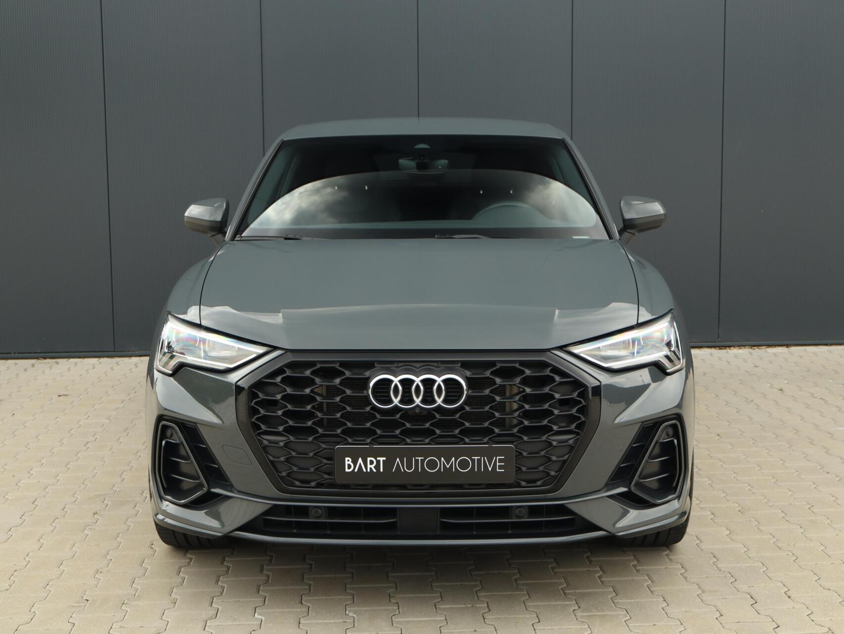 Foto van Audi Q3 Sportback E-tron