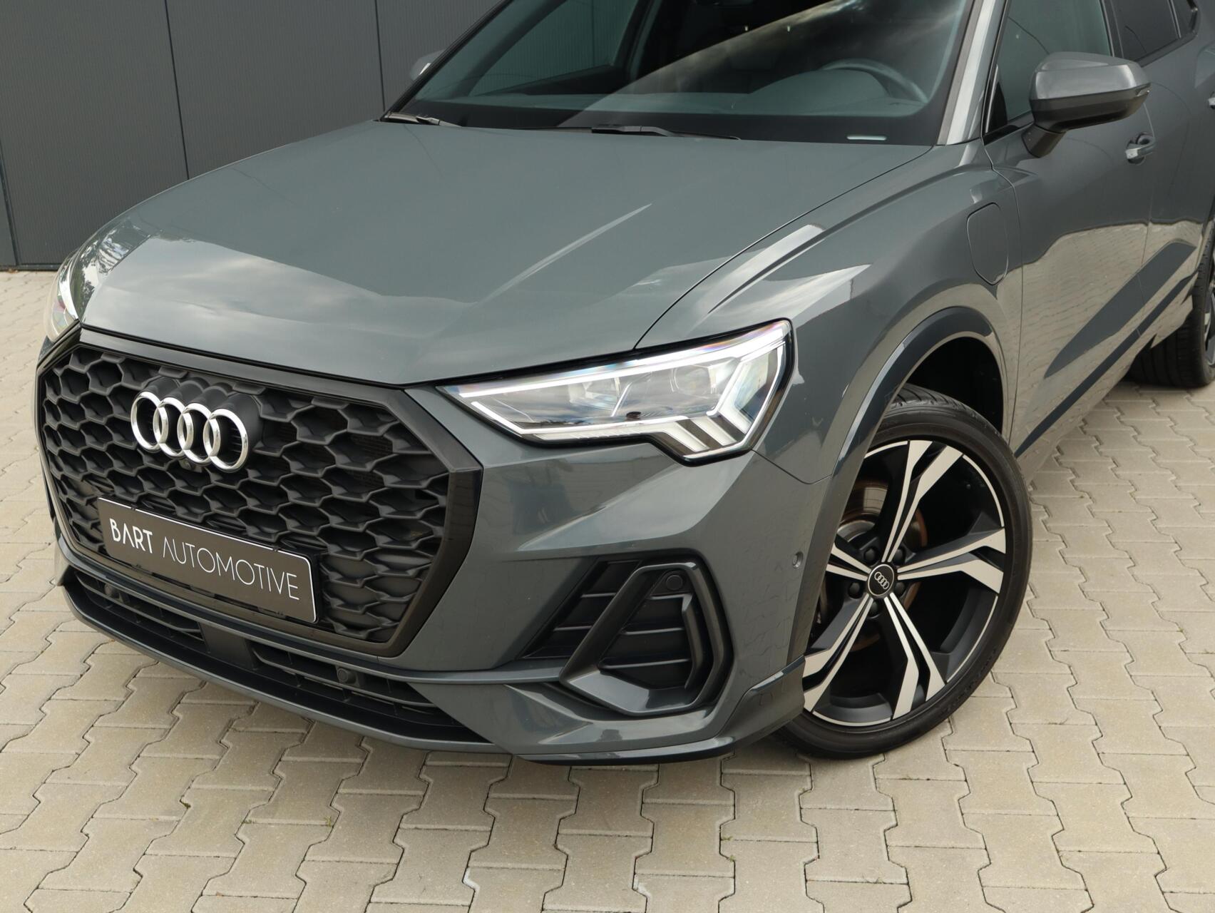 Foto van Audi Q3 Sportback E-tron