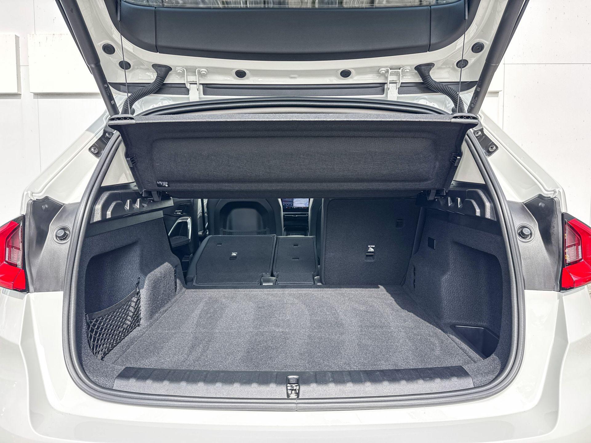 Foto van BMW Ix1