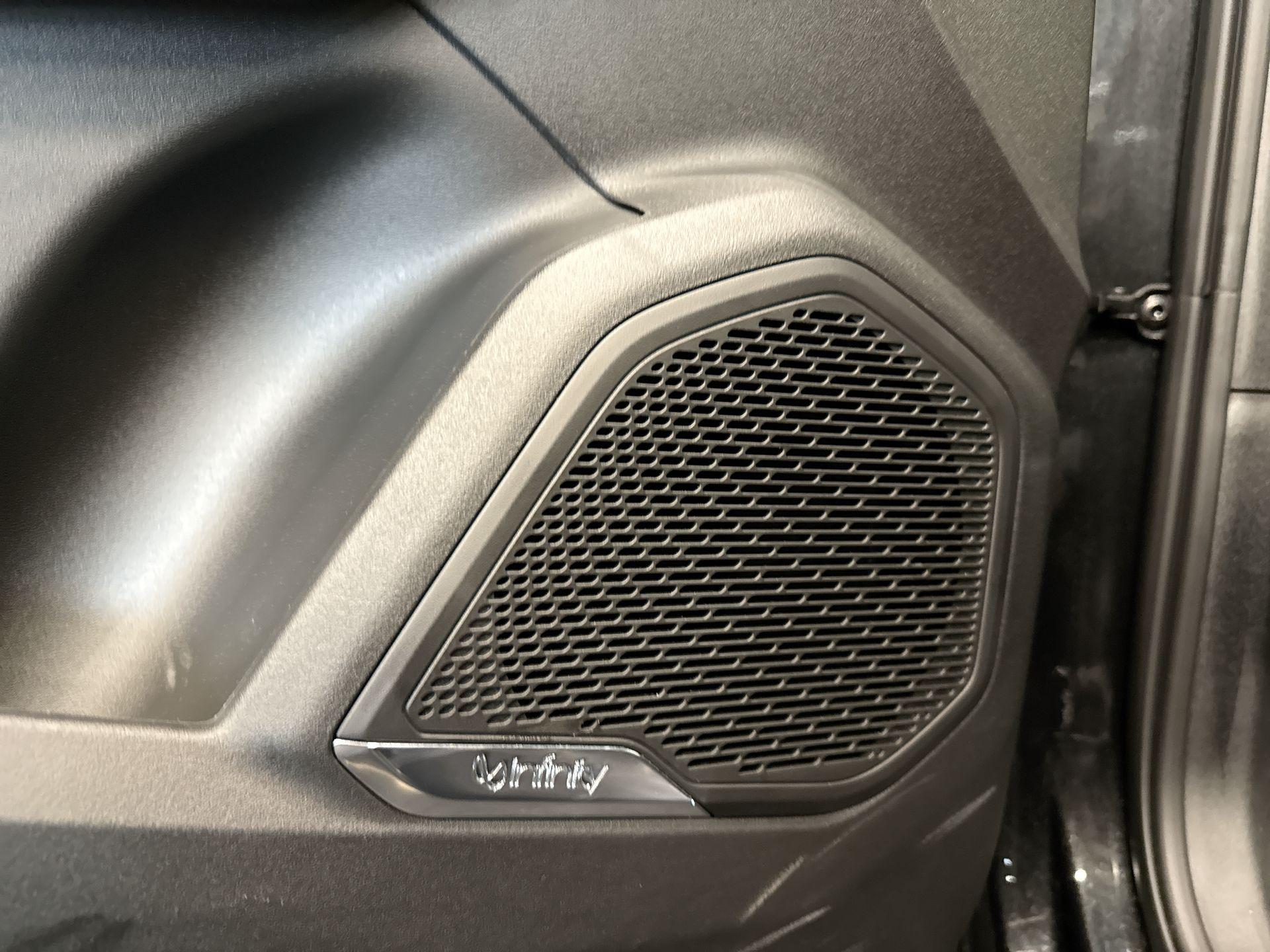 Foto van LYNK & Co 01