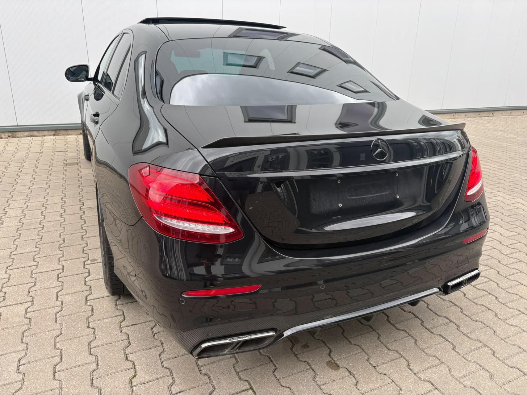 Foto van Mercedes-Benz AMG E 63 S