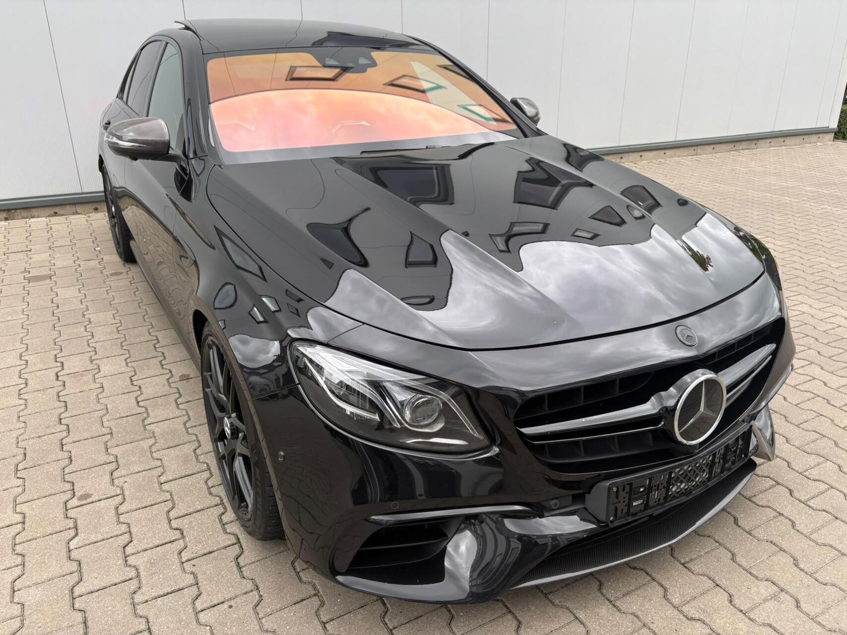 Foto van Mercedes-Benz AMG E 63 S