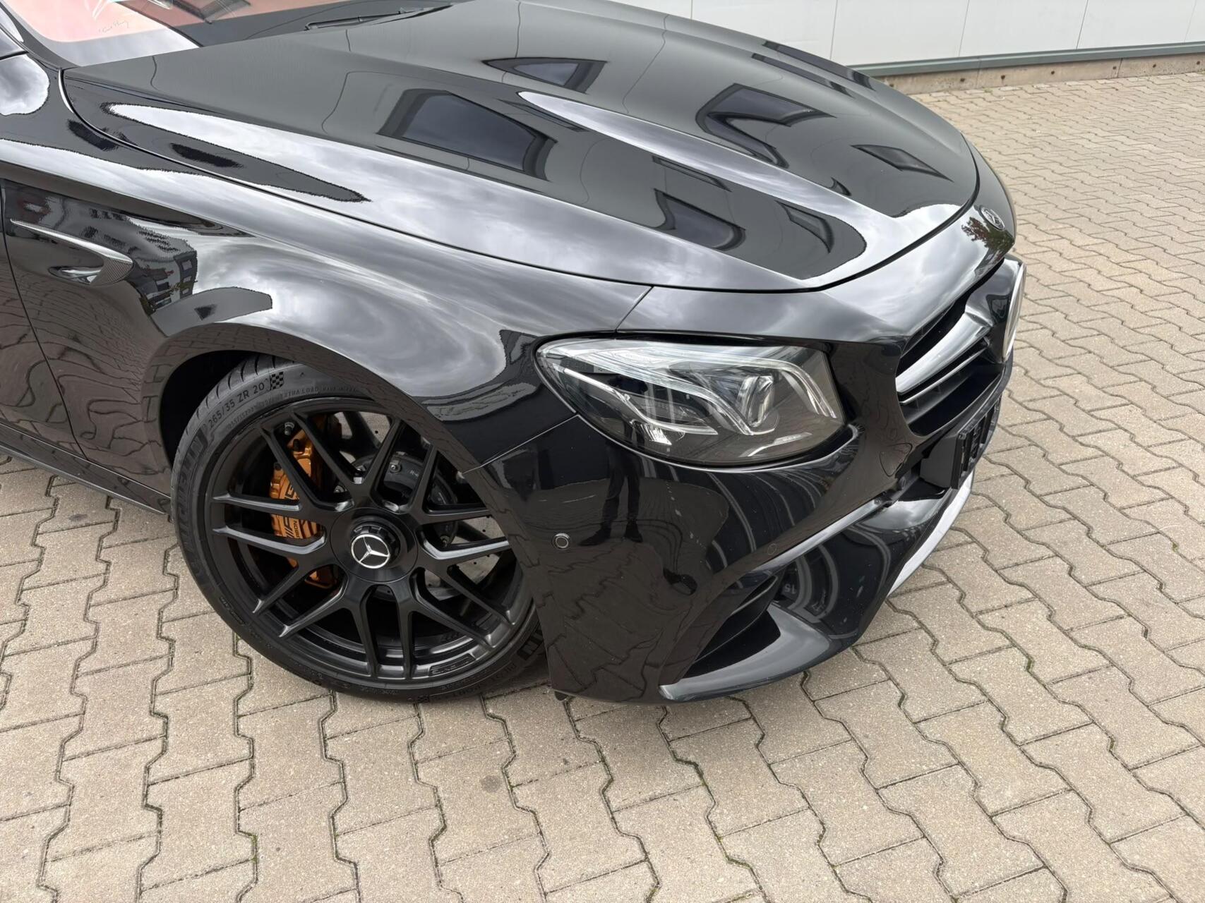 Foto van Mercedes-Benz AMG E 63 S