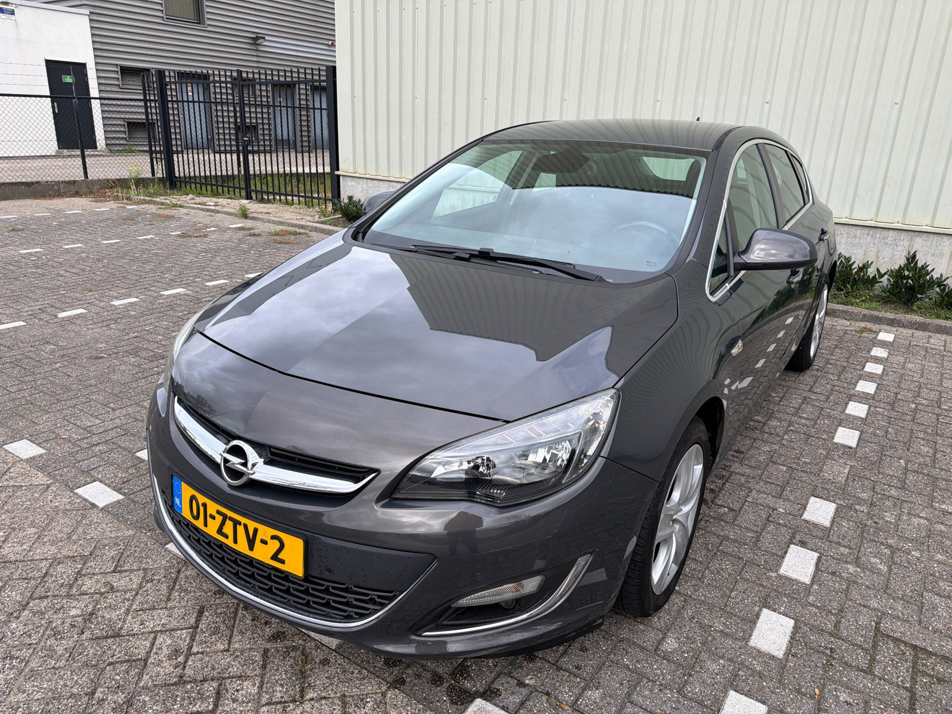Opel Astra 1.4 Turbo Sport|APK|NAP|Clima 2013 - voorkant