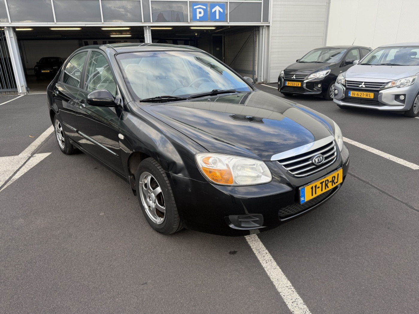 Kia Cerato 1.6 CVVT X-tra 2007 - voorkant