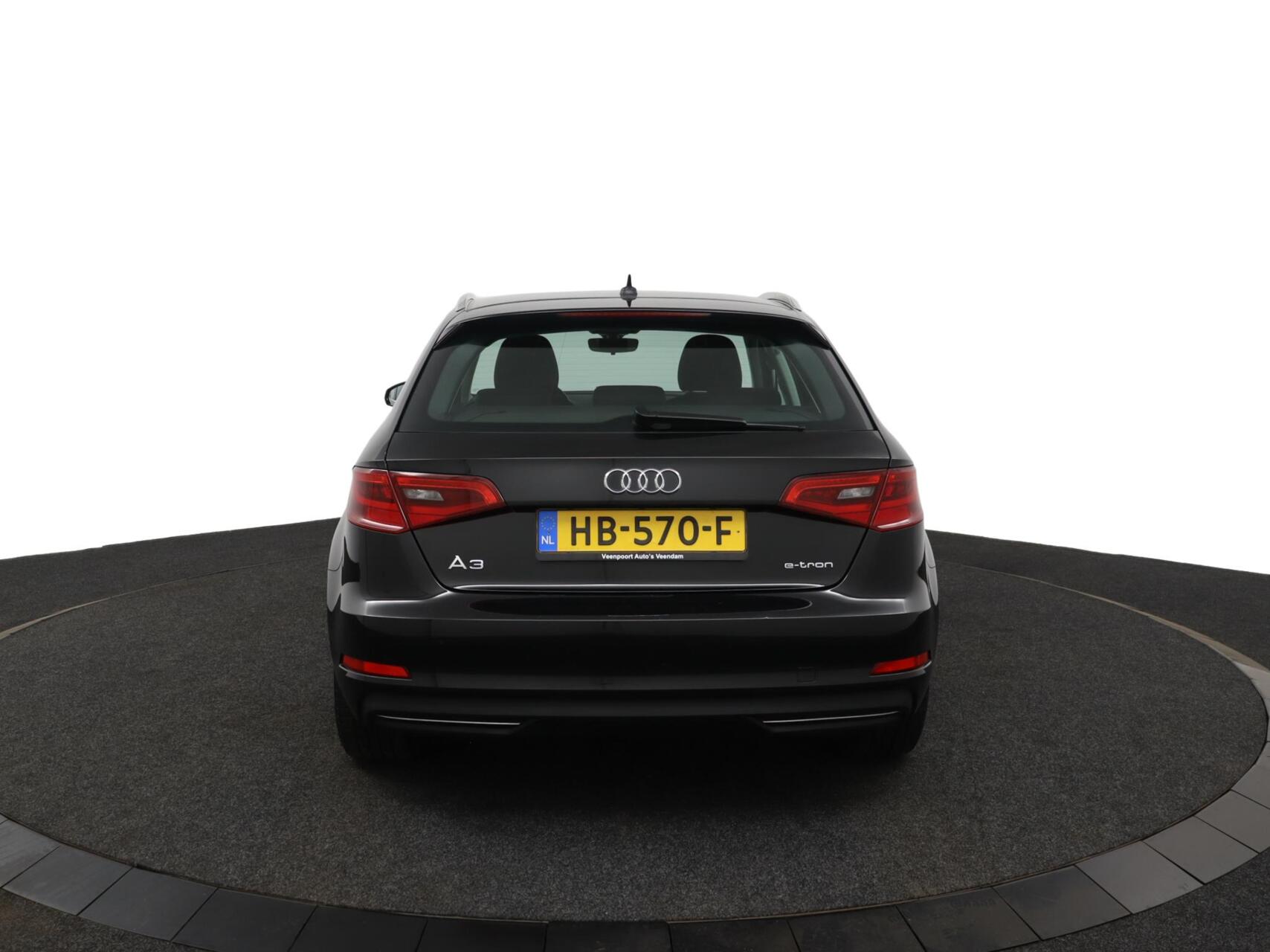 Foto van Audi A3 Sportback E-tron