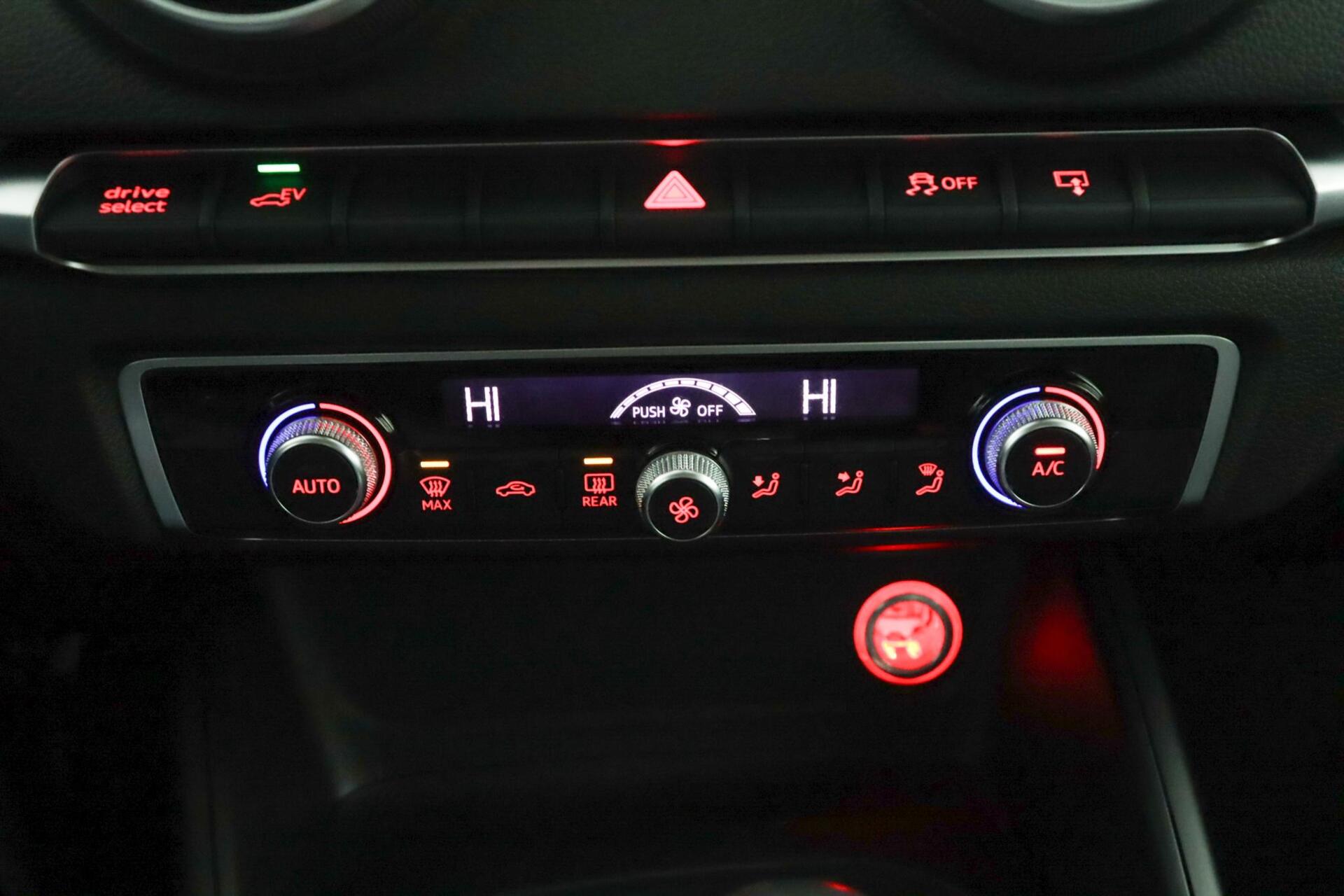 Foto van Audi A3 Sportback E-tron