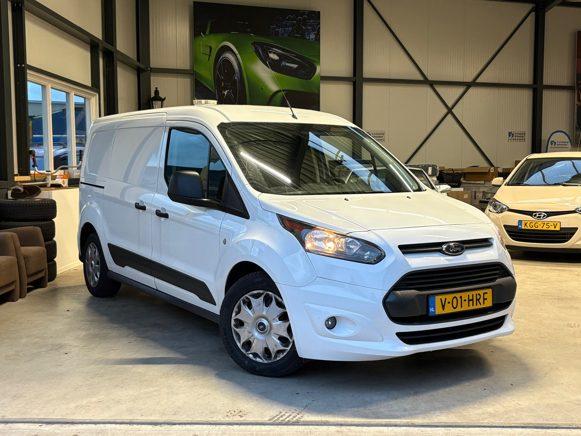 Ford Transit Connect 1.0 Ecoboost L2 Ambiente 3-zits,Airco,Marge 2017 - voorkant