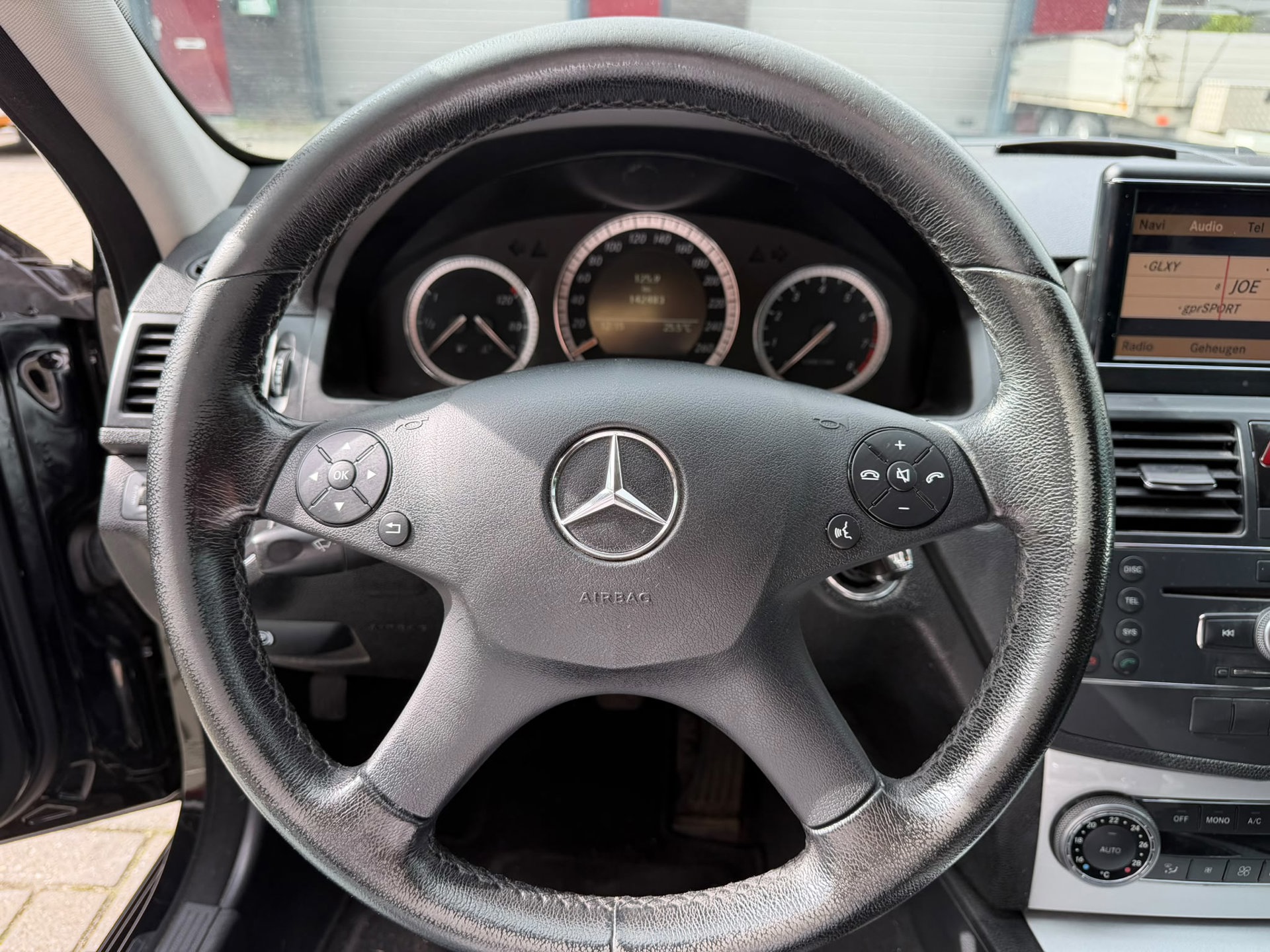 Foto van Mercedes-Benz C 180 Kompressor