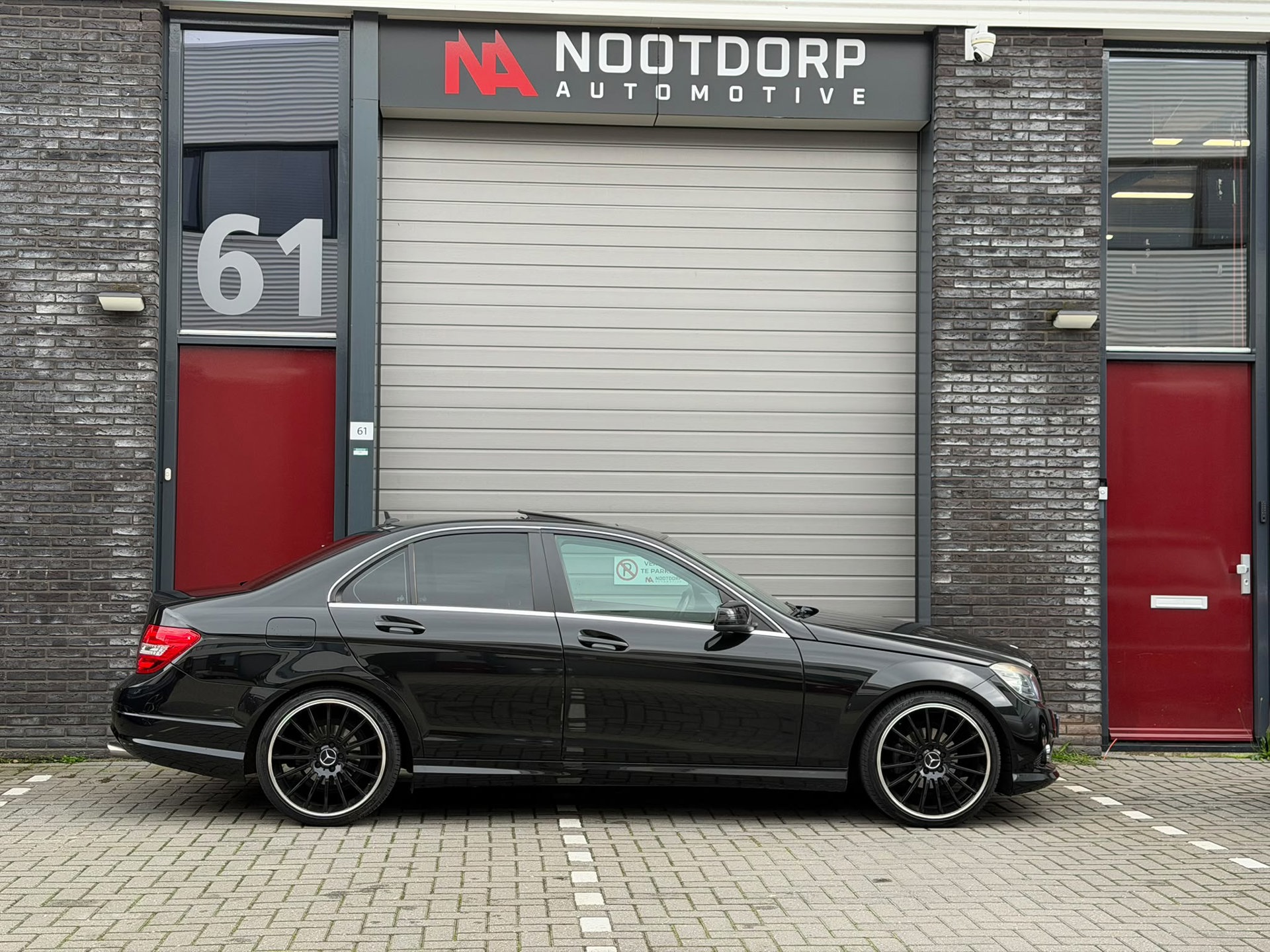 Foto van Mercedes-Benz C 180 Kompressor