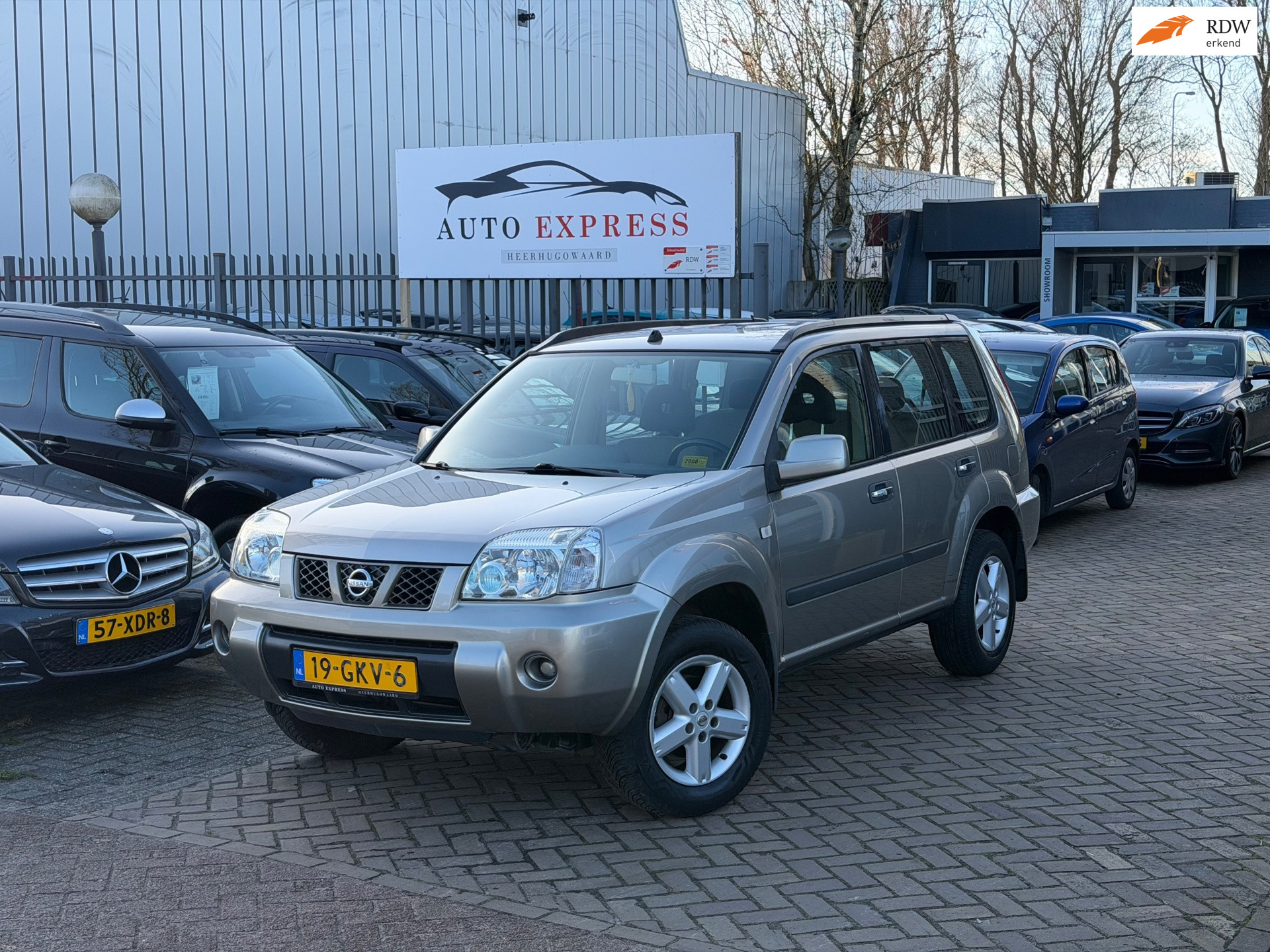 Nissan X-trail 2.5 Sport Outdoor Aut/Airco/Navi/Cruise/Nieuw Apk/2 sleutels aanwezig/3 Maanden Garantie 2005 - voorkant