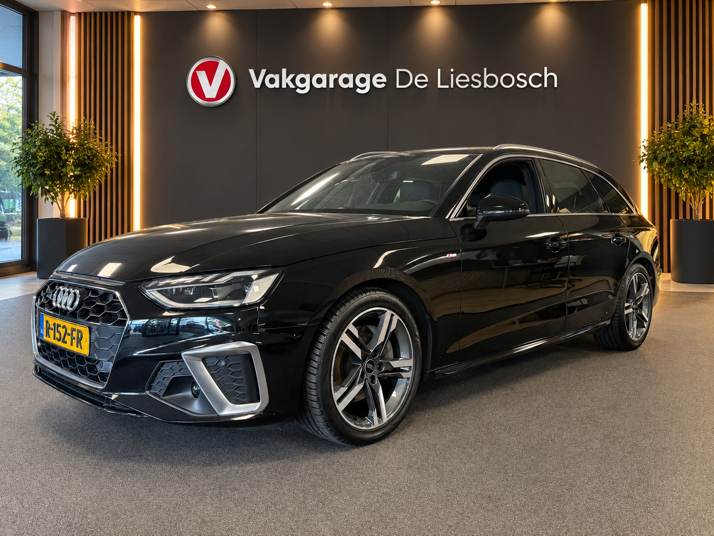 Audi A4 Avant 40 TFSI quattro S edition,s-line,virtual,trekhaak,apple,dealer ond, 2022 - voorkant