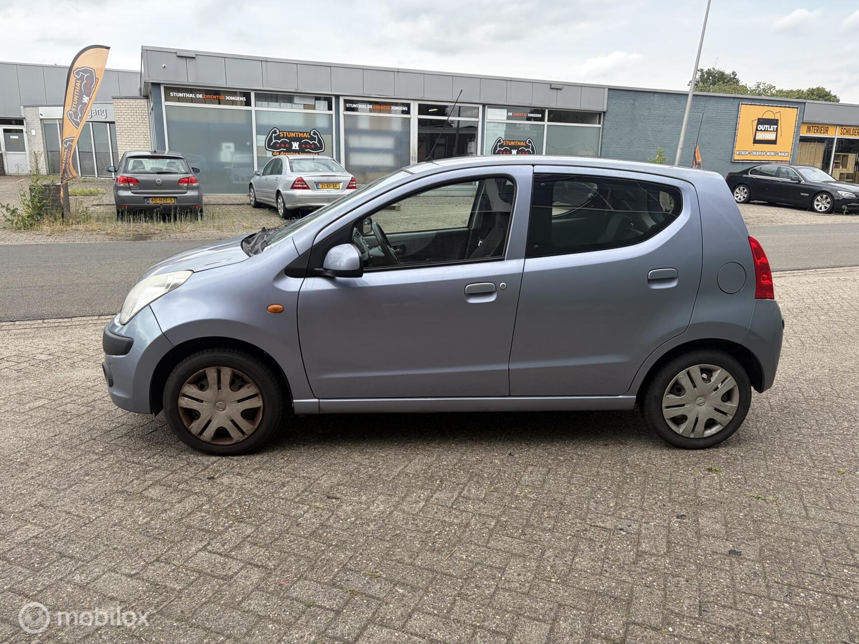 Foto van Nissan Pixo