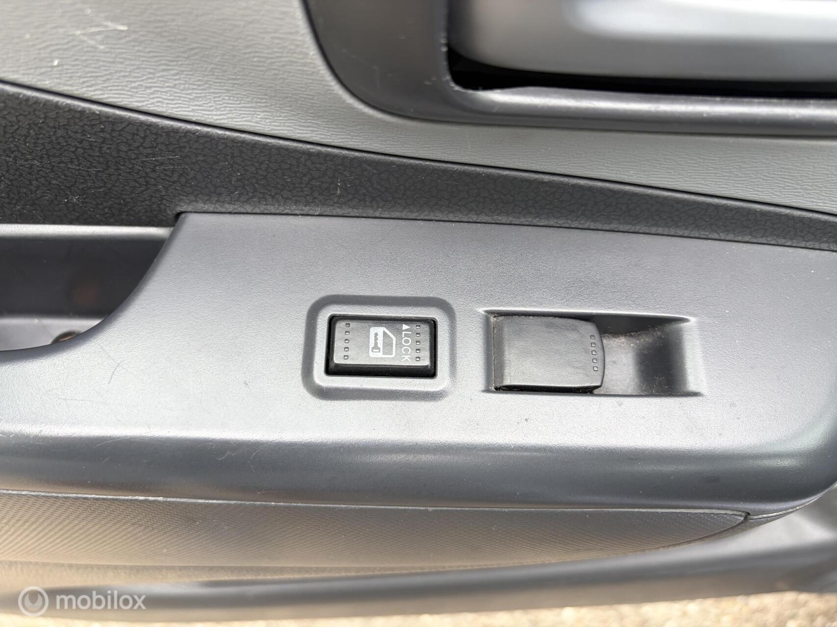Foto van Nissan Pixo
