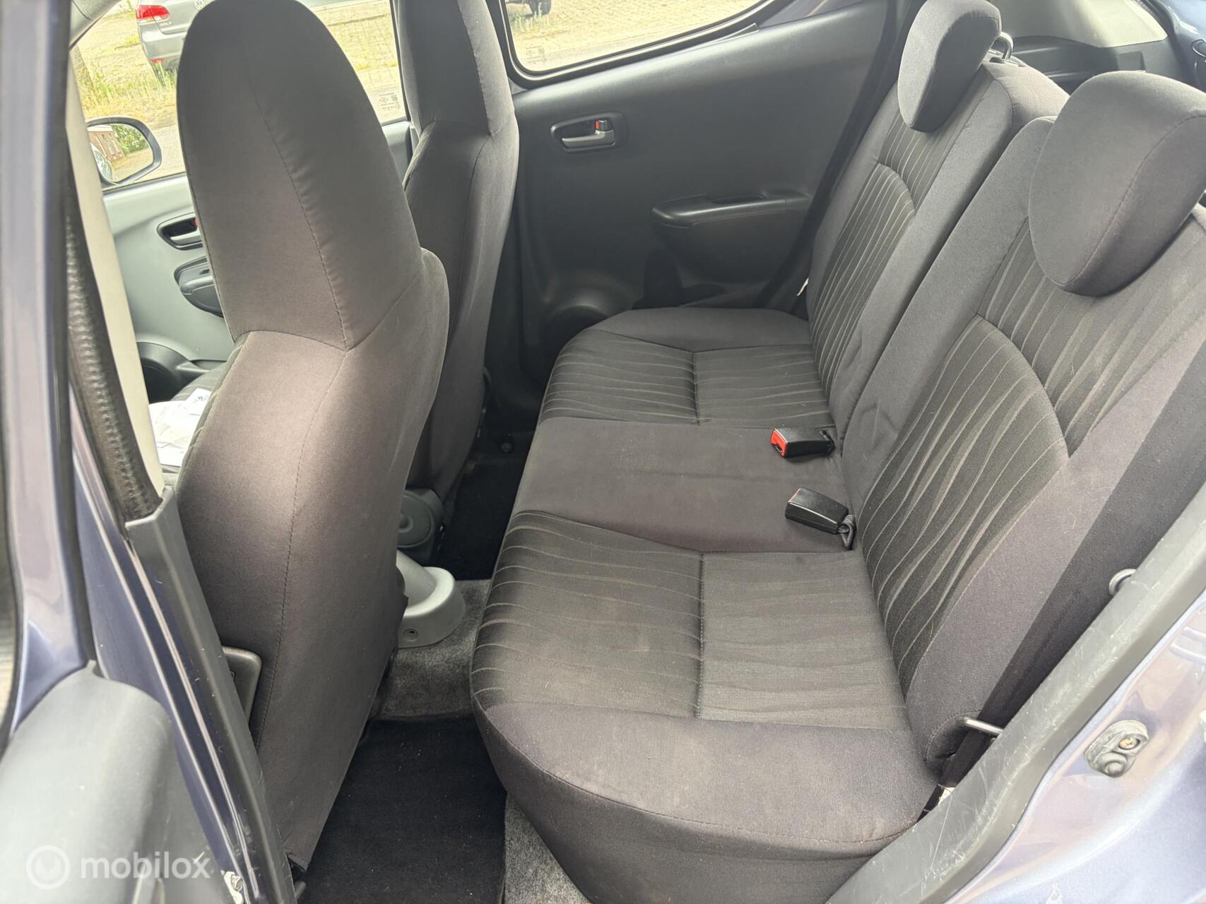 Foto van Nissan Pixo