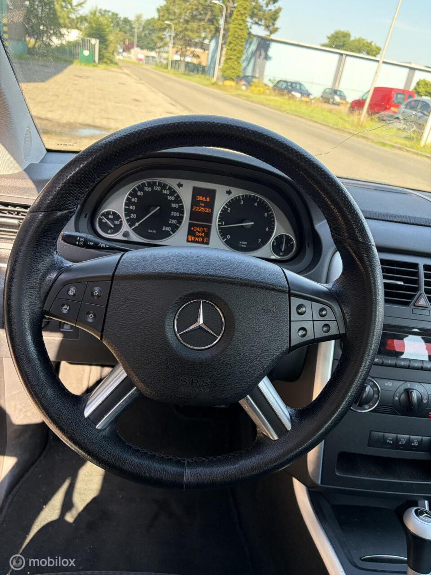 Foto van Mercedes-Benz B 200
