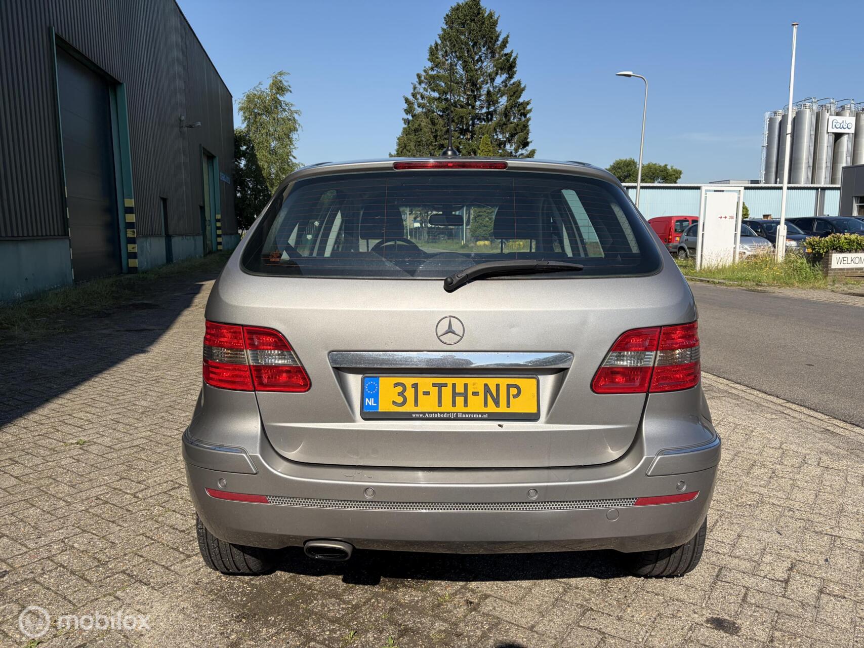Foto van Mercedes-Benz B 200