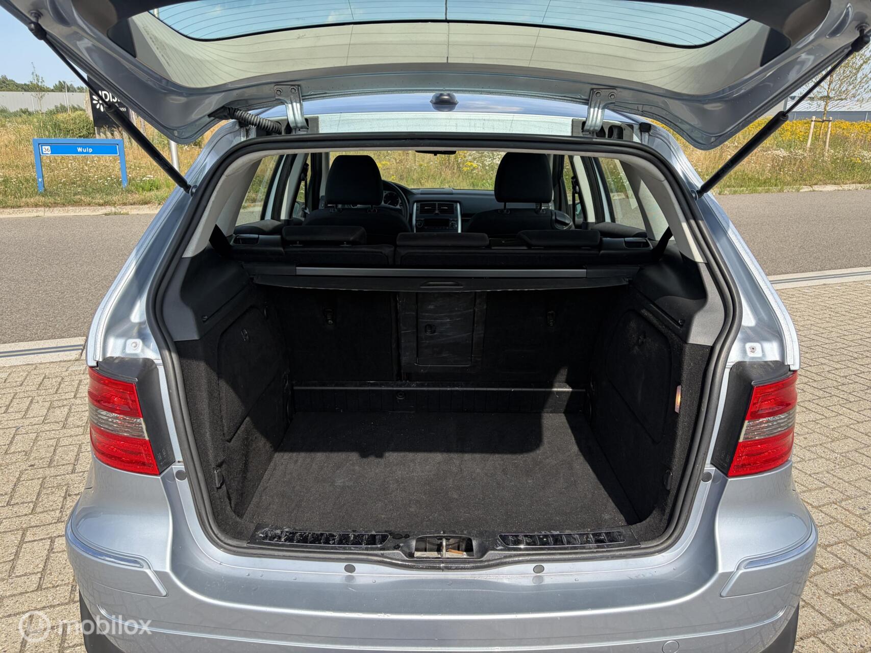 Foto van Mercedes-Benz B 180 CDI