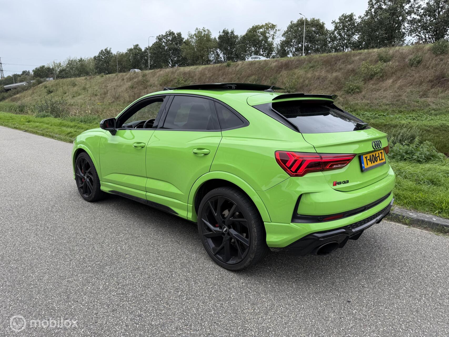 Foto van Audi RS Q3 Sportback