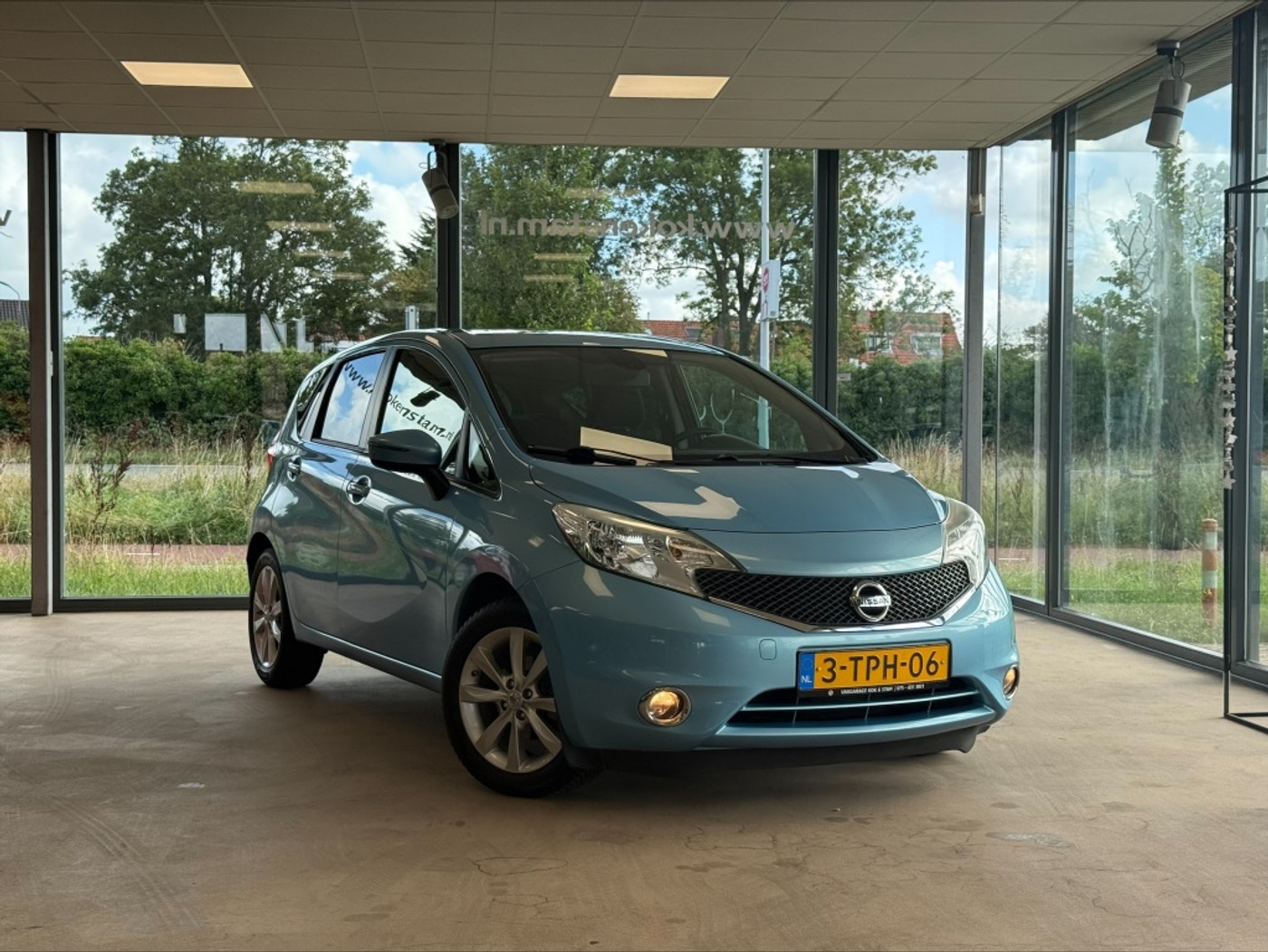 Nissan Nissan Note 1.2 DIG-S Connect Ed 2014 - voorkant