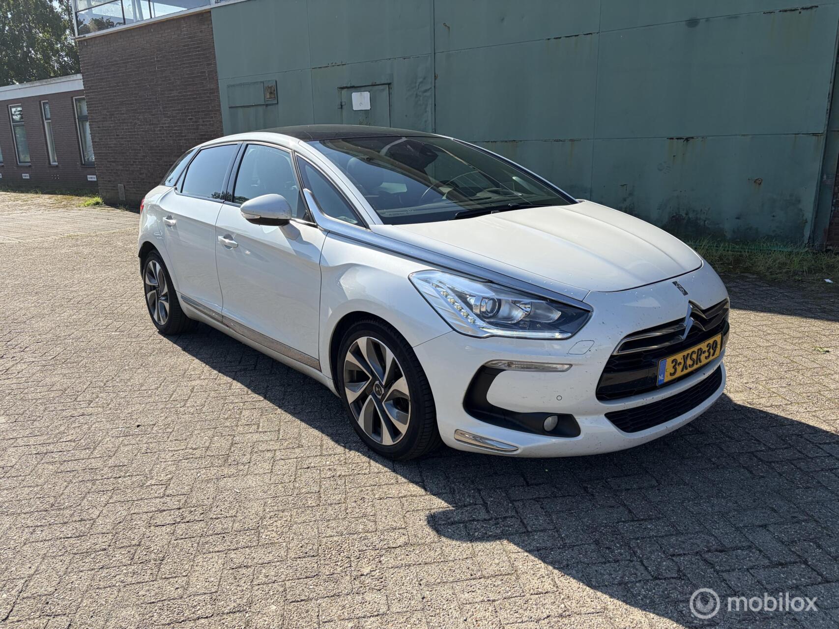 Citroen Ds5 2.0 Hybrid4 Business Executive 2014 - voorkant