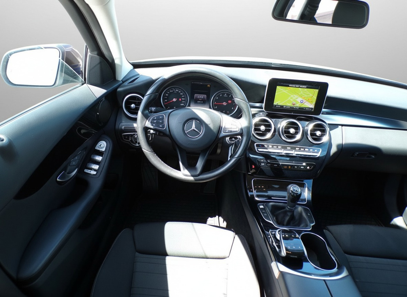 Foto van Mercedes-Benz C 180