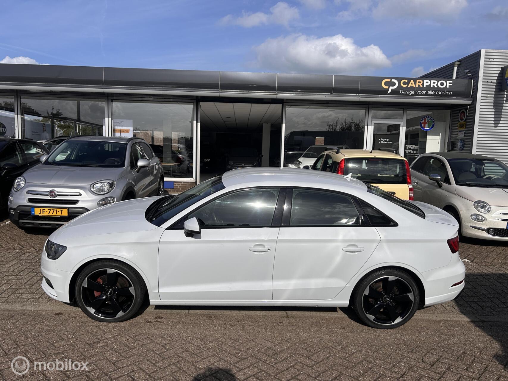 Foto van Audi A3 Limousine