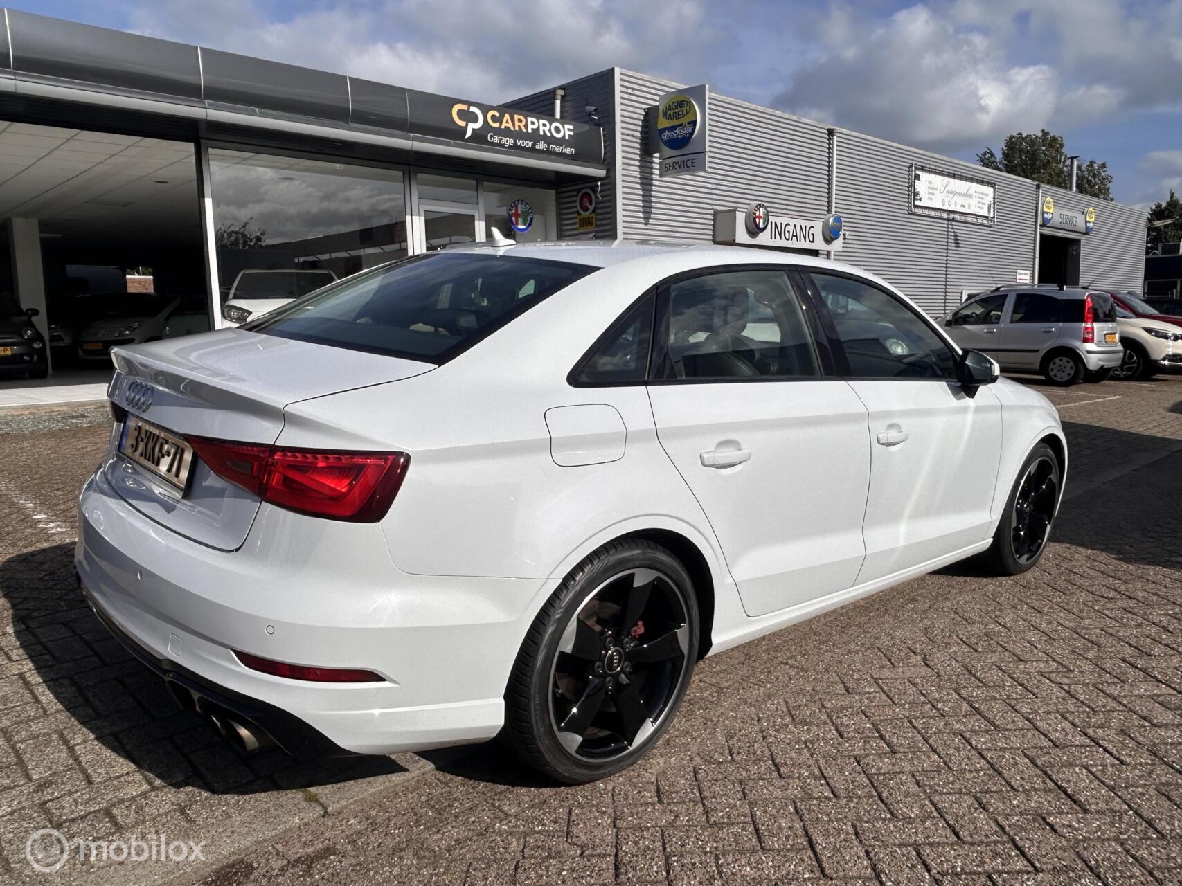 Foto van Audi A3 Limousine