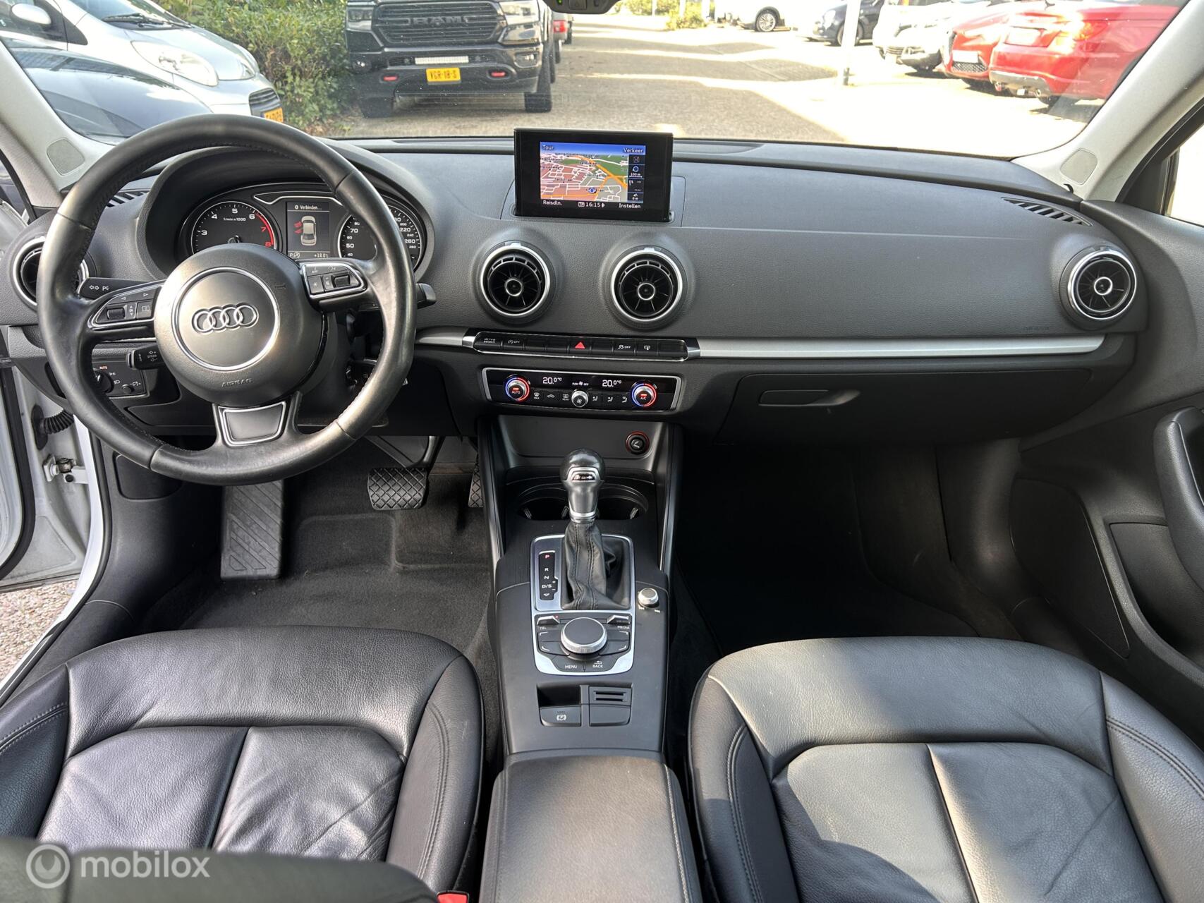 Foto van Audi A3 Limousine