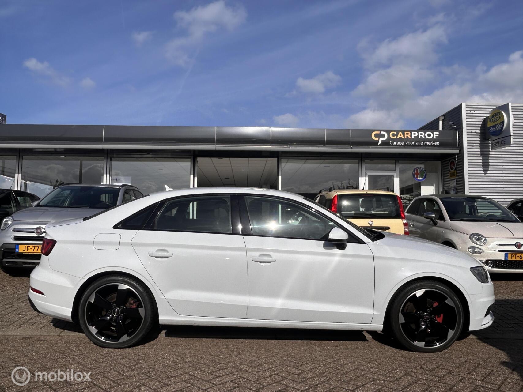Foto van Audi A3 Limousine