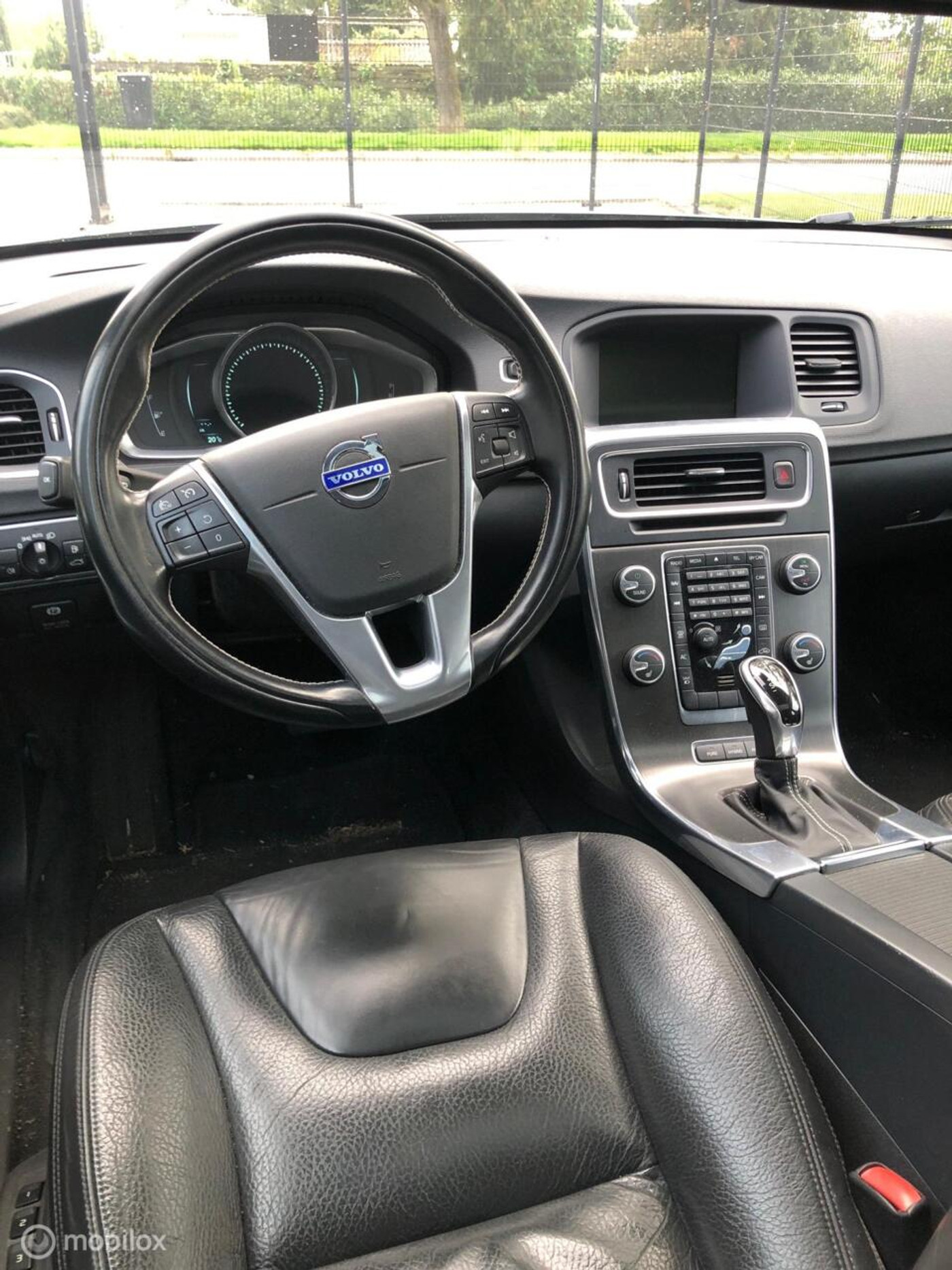 Foto van Volvo V60 Plug In Hybrid