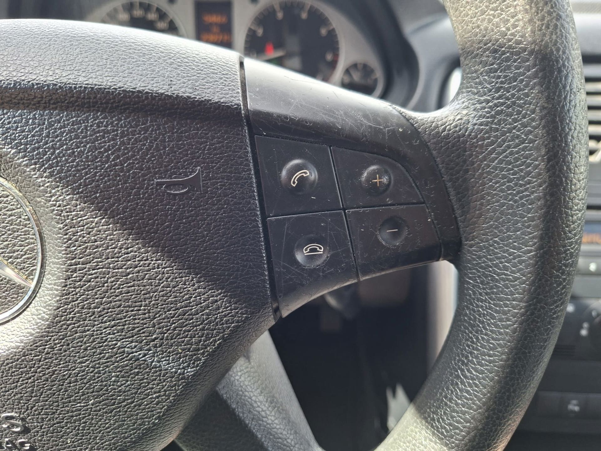 Foto van Mercedes-Benz B 180
