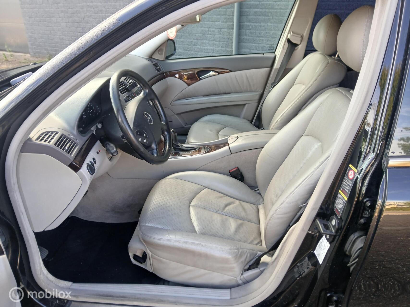 Foto van Mercedes-Benz E 200 Kompressor