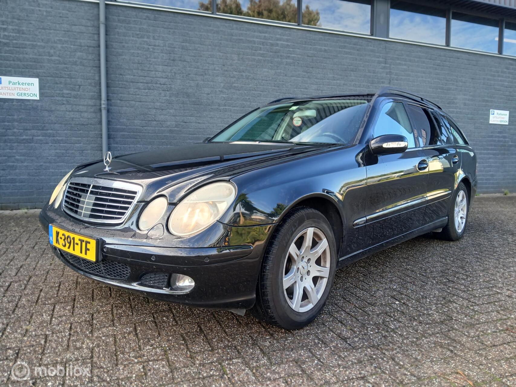 Mercedes-Benz E 200 Kompressor 200 K. Avantgarde/Leer/Automaat 2005 - voorkant