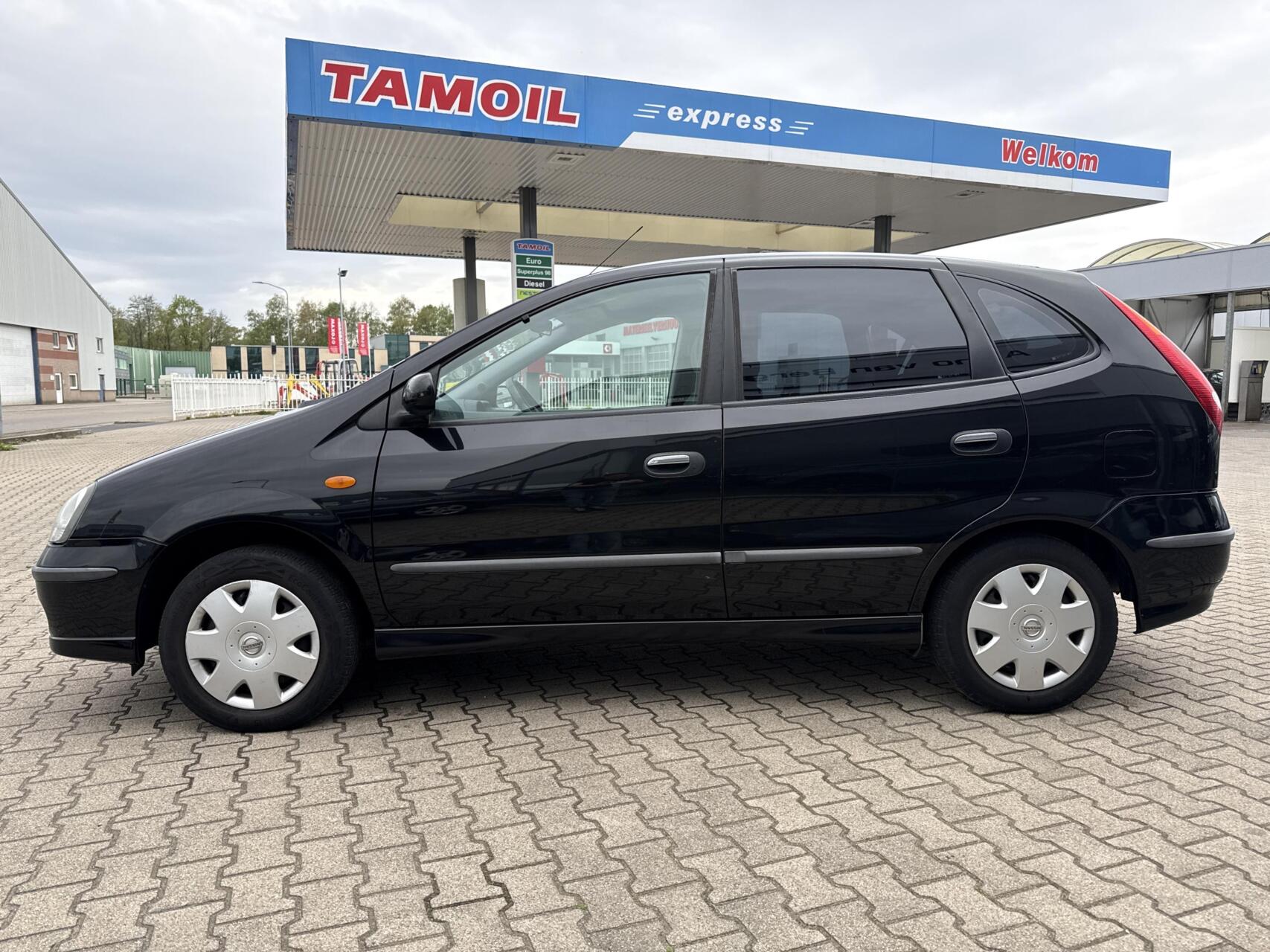 Foto van Nissan Nissan Almera Tino