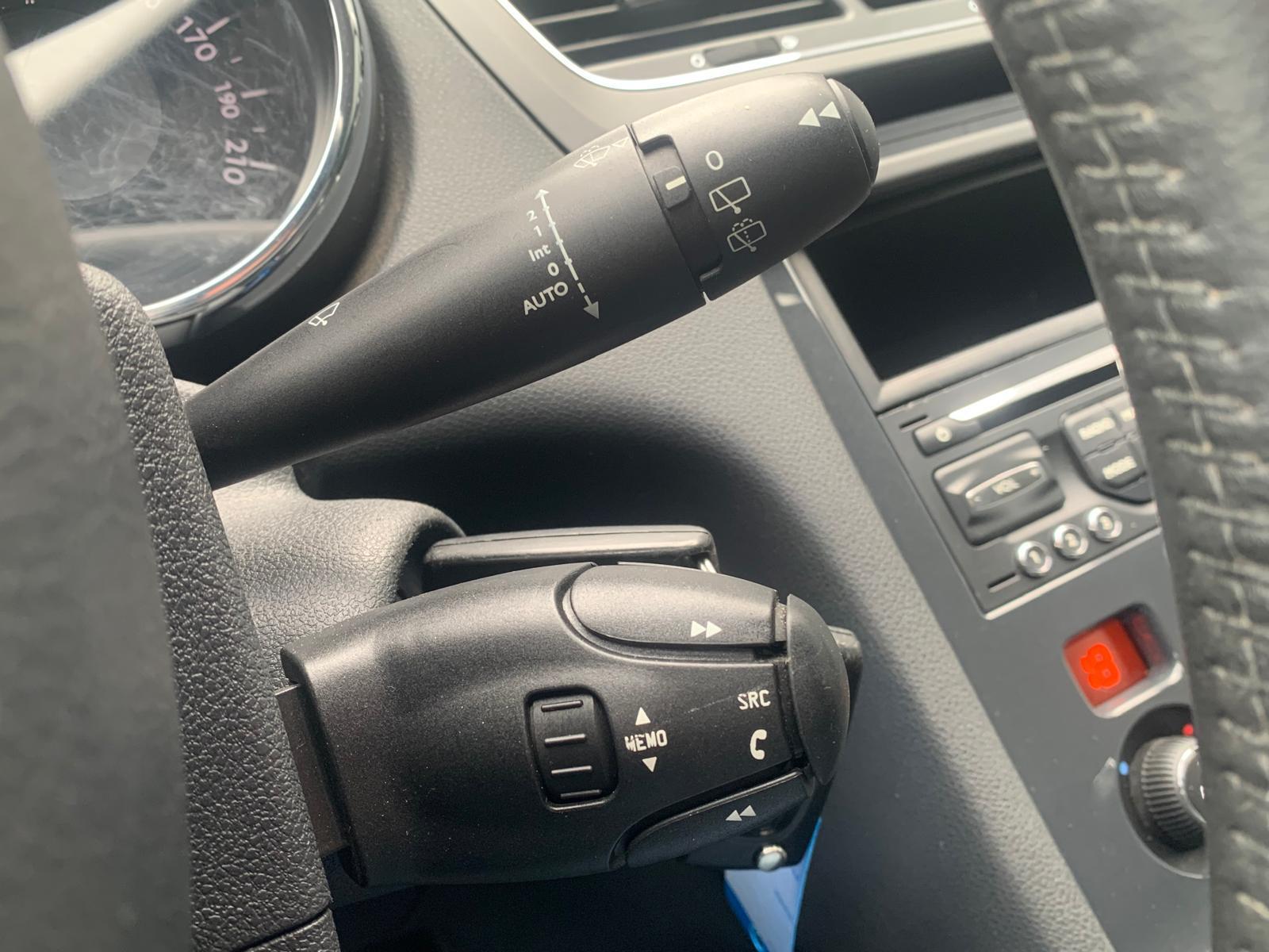 Foto van Peugeot 5008