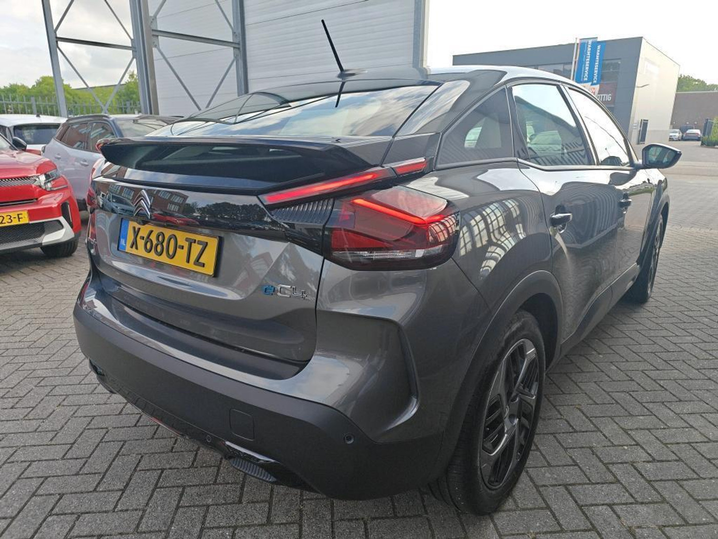 Foto van Citroen E-c4
