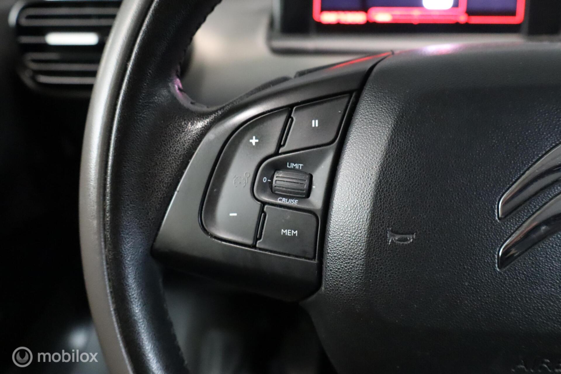 Foto van Citroen C4 Cactus