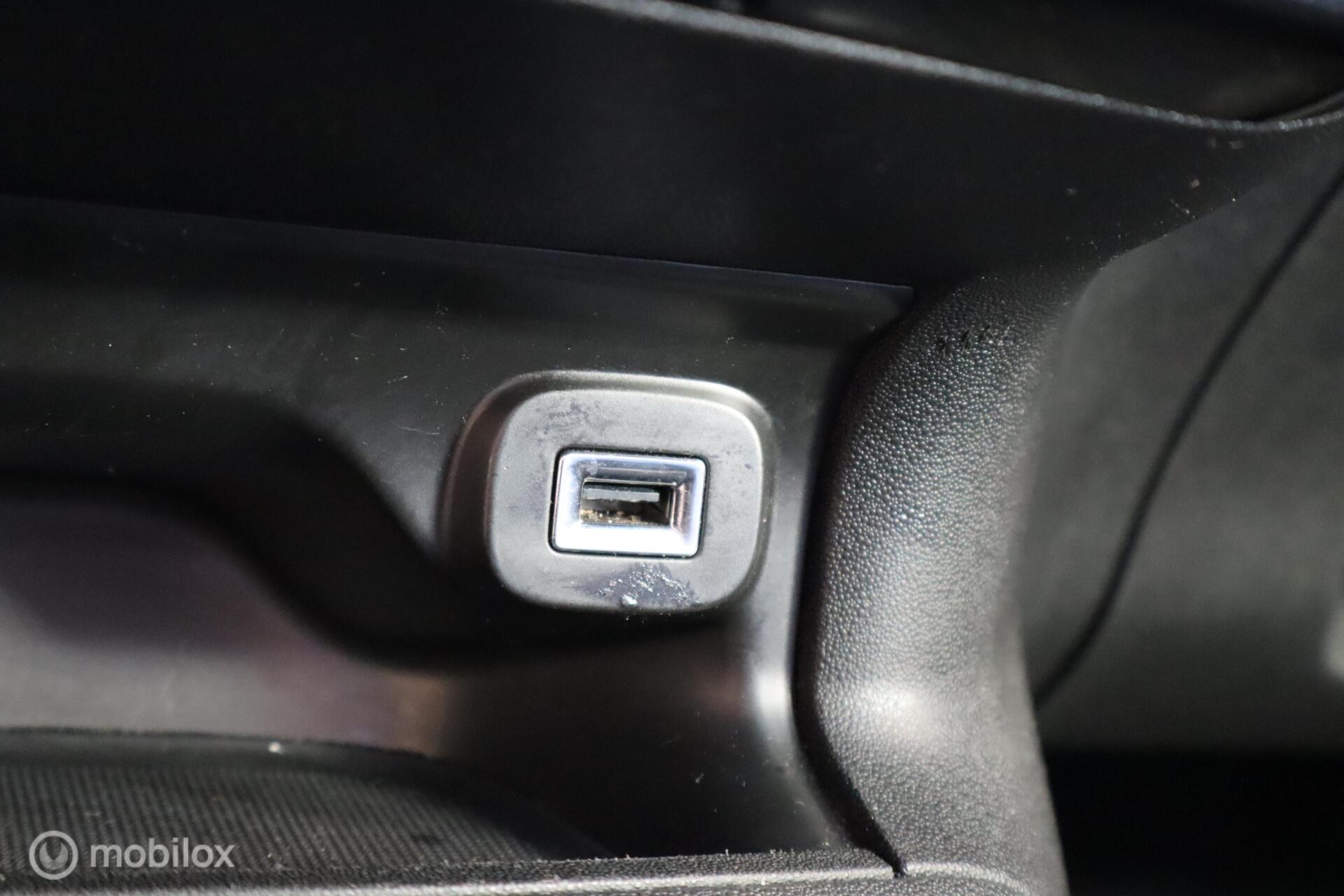 Foto van Citroen C4 Cactus