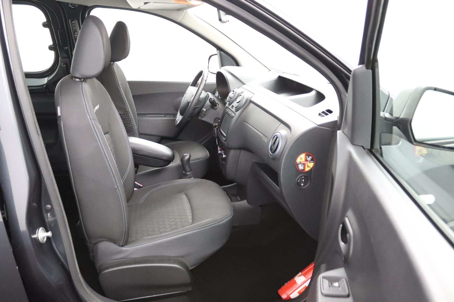 Foto van Dacia Dokker