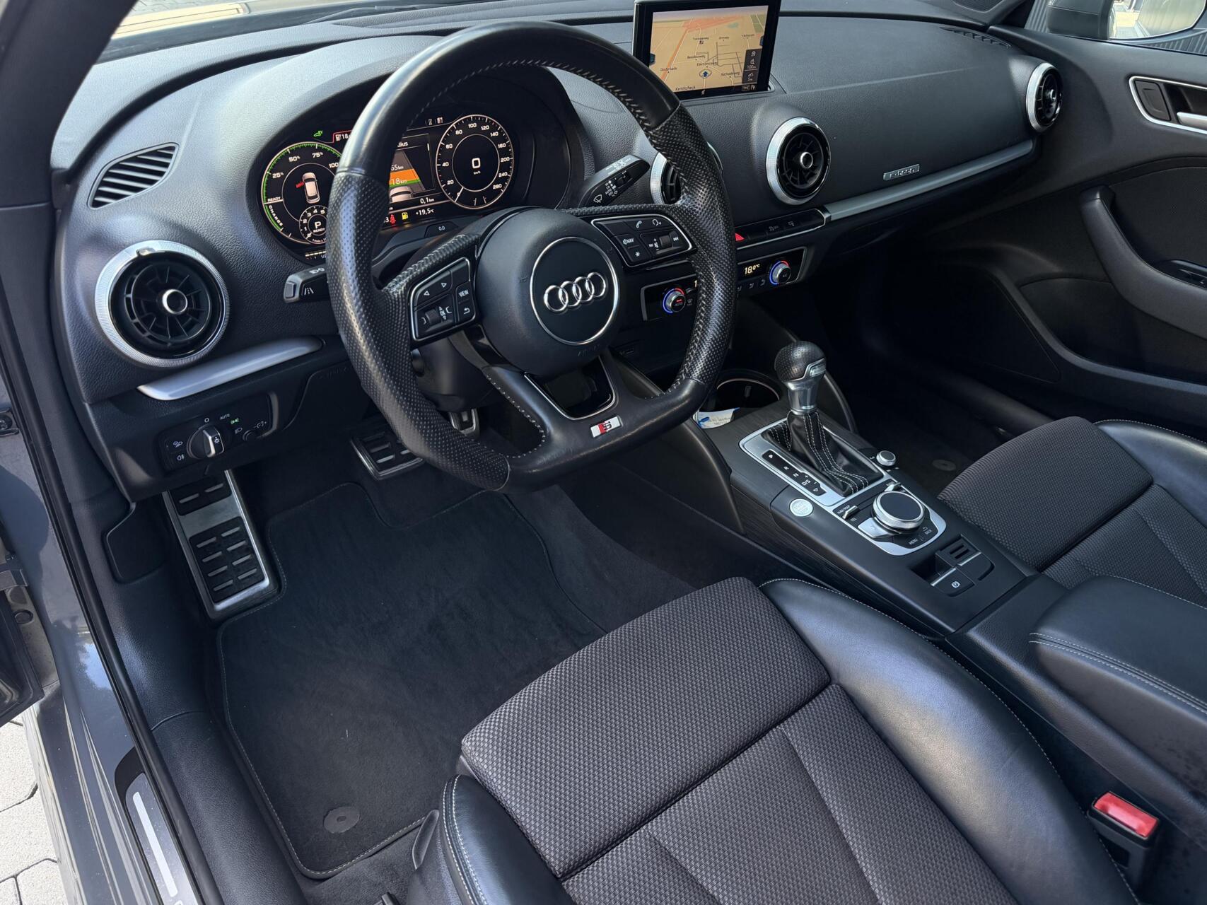 Foto van Audi A3 Sportback E-tron