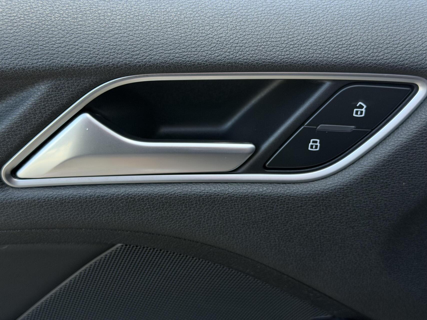 Foto van Audi A3 Sportback E-tron