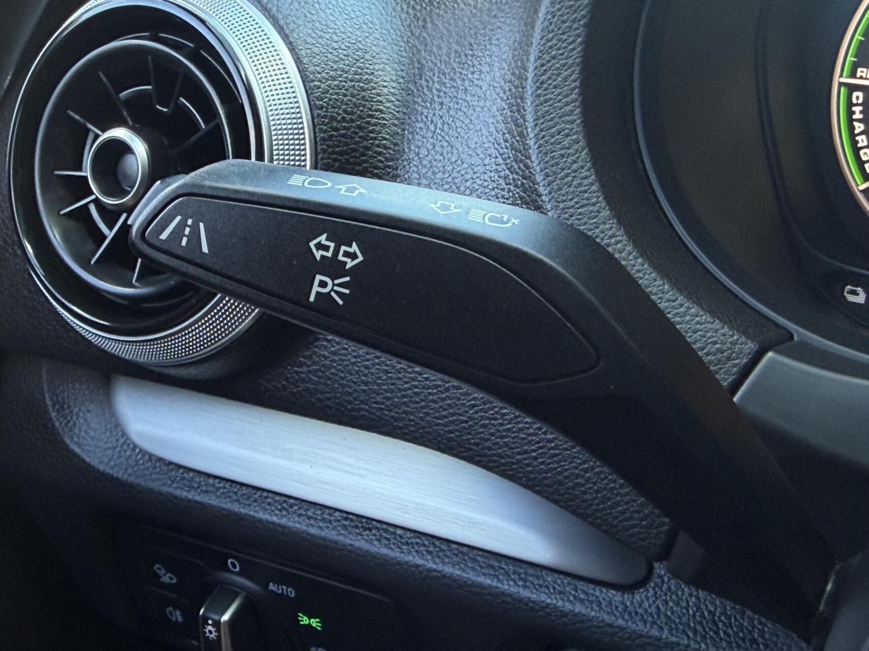 Foto van Audi A3 Sportback E-tron