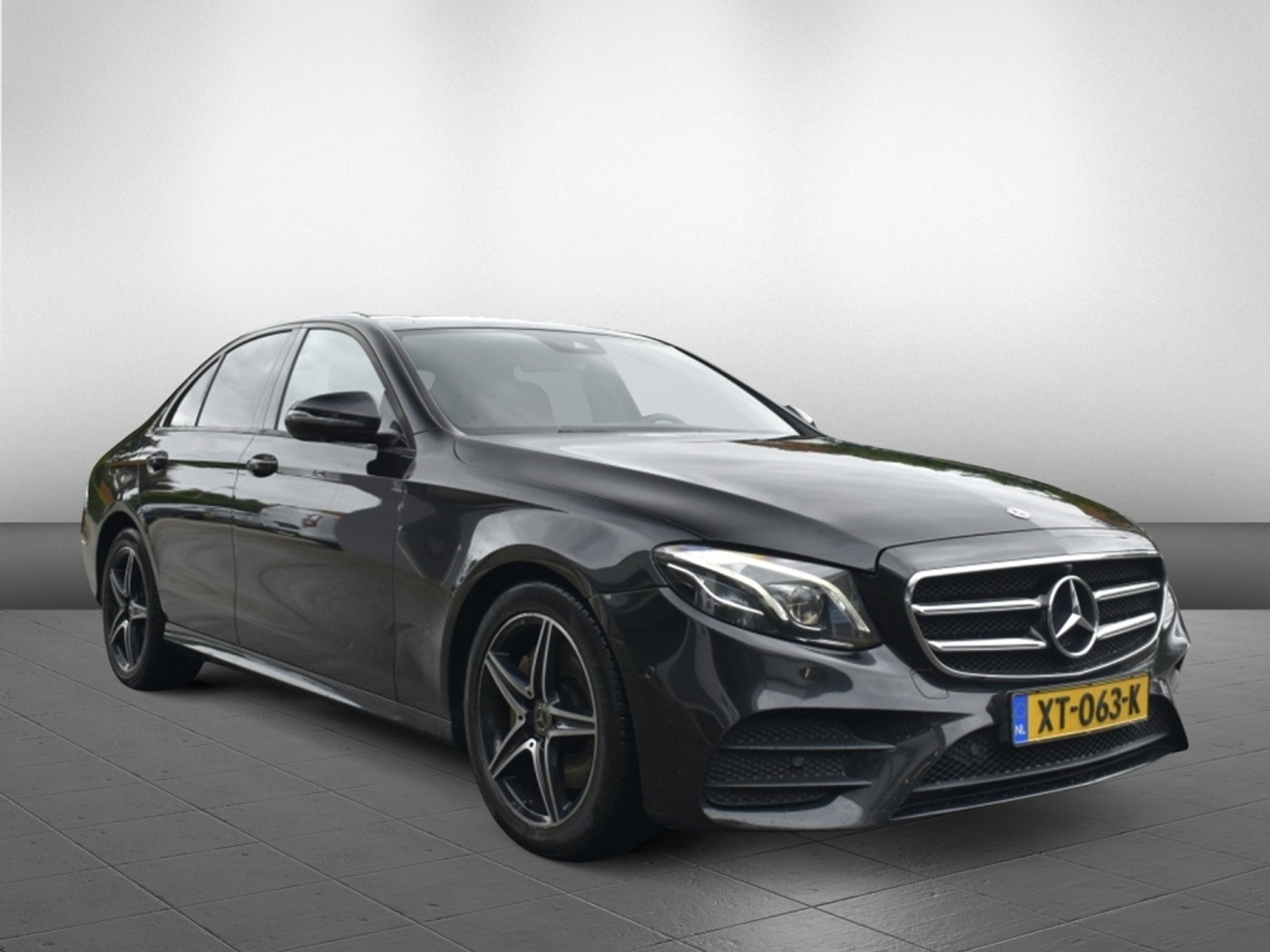 Foto van Mercedes-Benz E 220 D