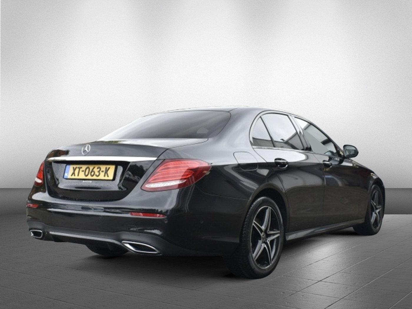 Foto van Mercedes-Benz E 220 D