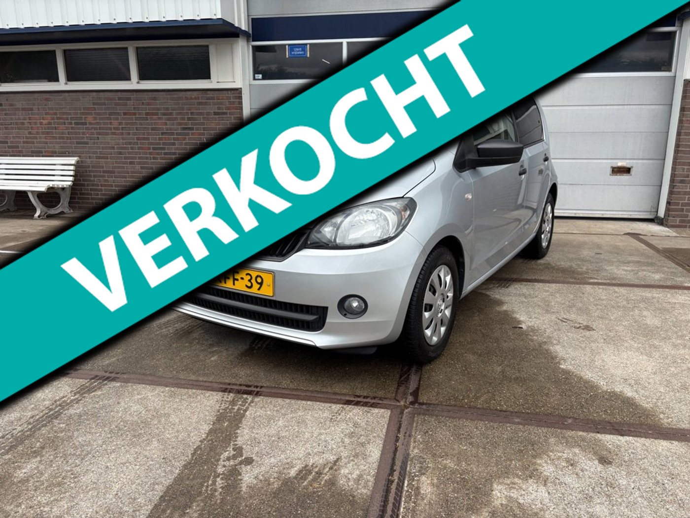 Skoda Citigo 1.0 Greentech Arctic 2013 - voorkant