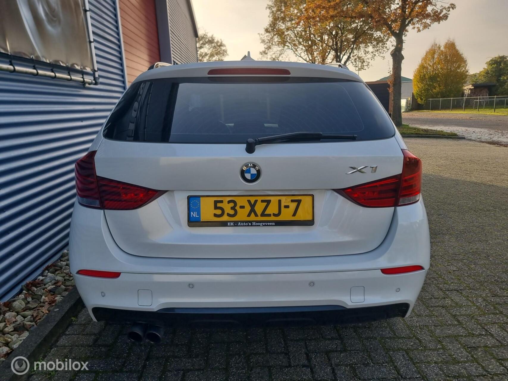 Foto van BMW X1 xDrive 28i