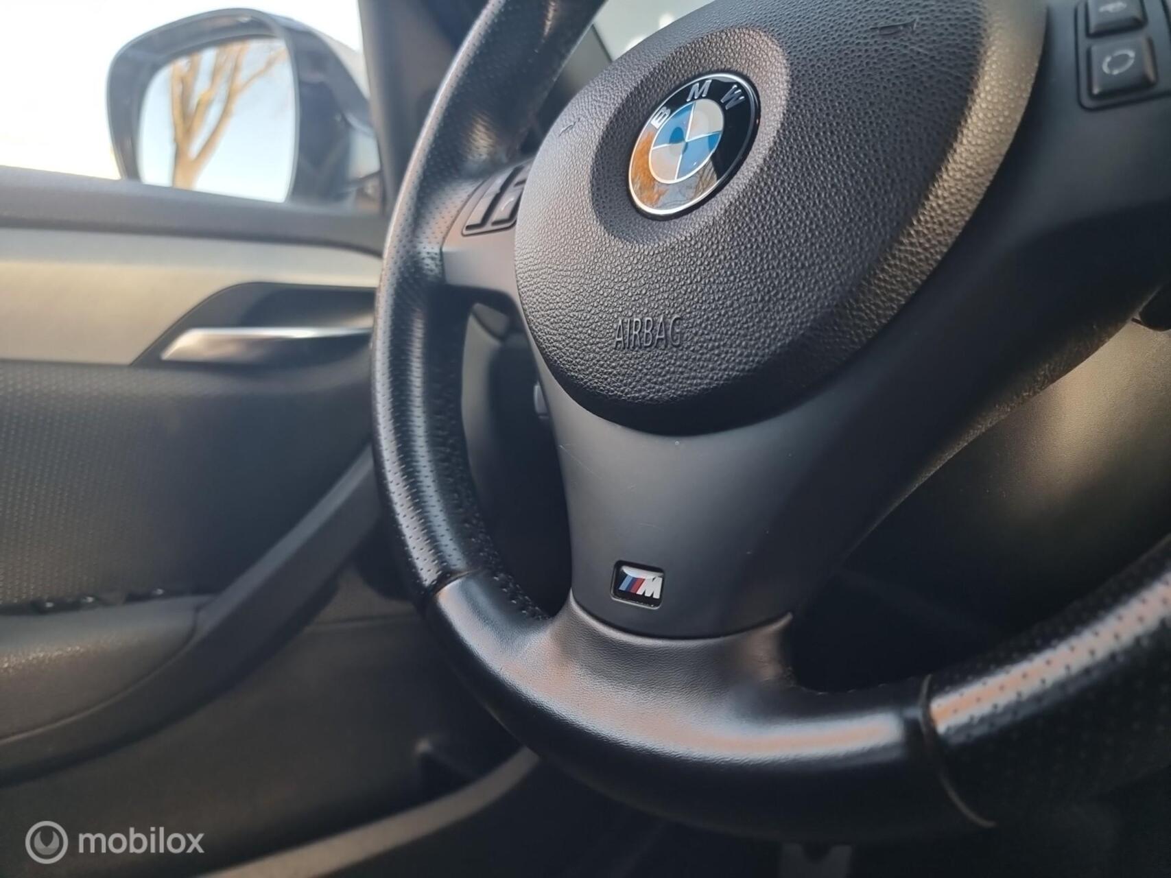 Foto van BMW X1 xDrive 28i