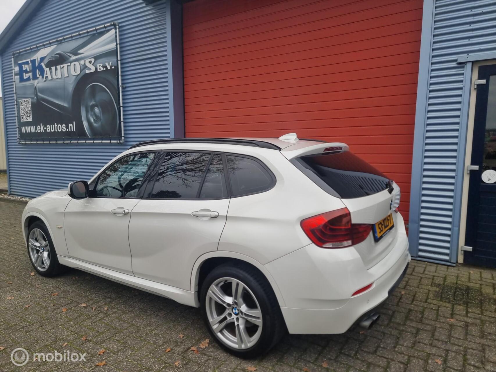 Foto van BMW X1 xDrive 28i